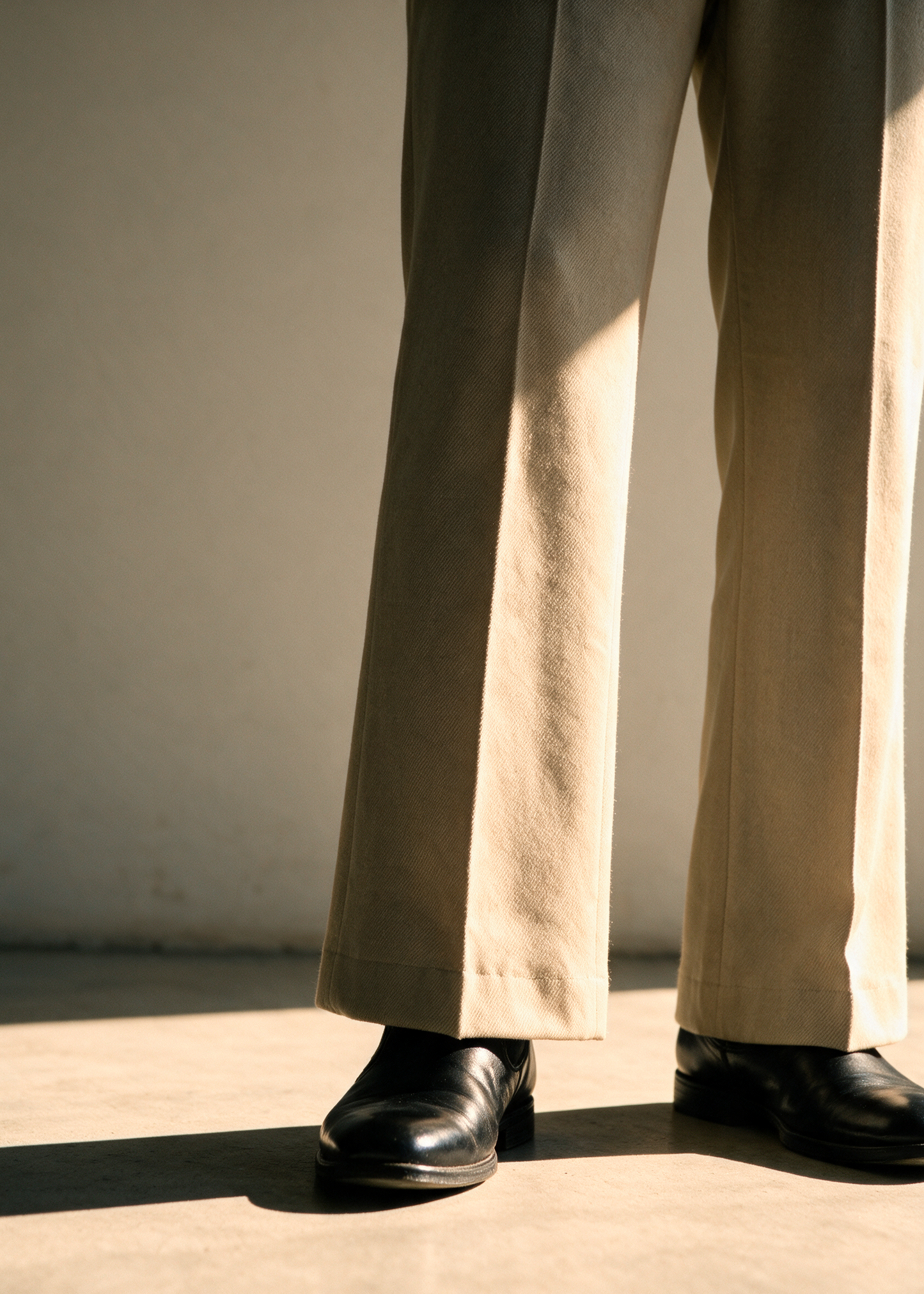 Unisex Tailored Flared Trousers – Sandro (Light Beige)